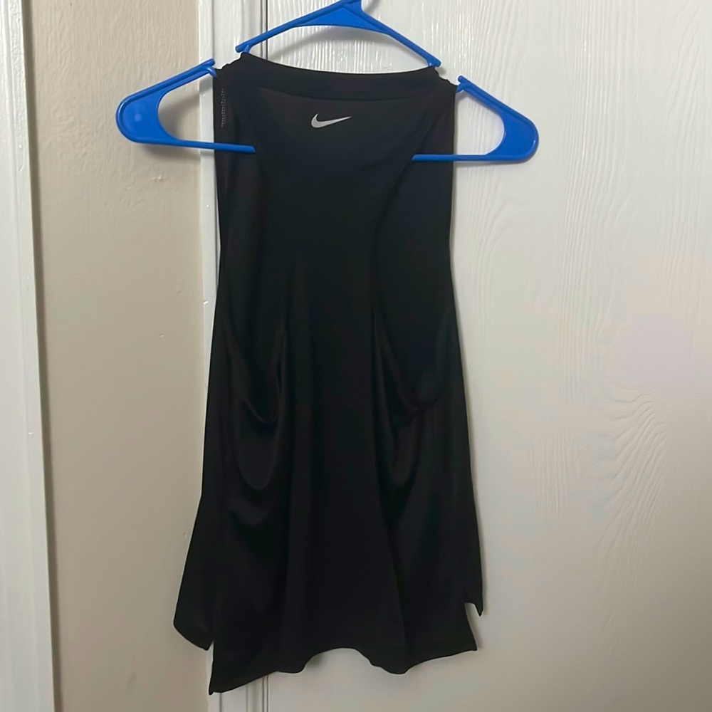 NIKE-Athletic